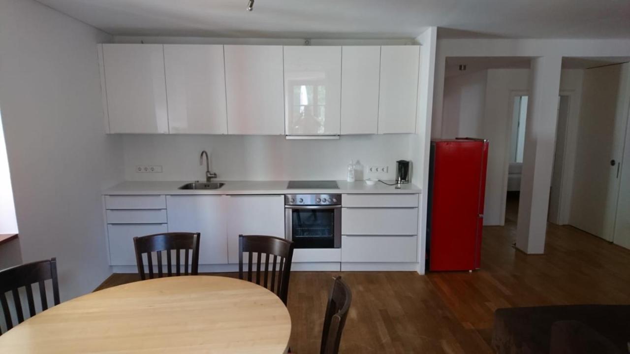 Kmh Apartment Санкт Блазиен Екстериор снимка